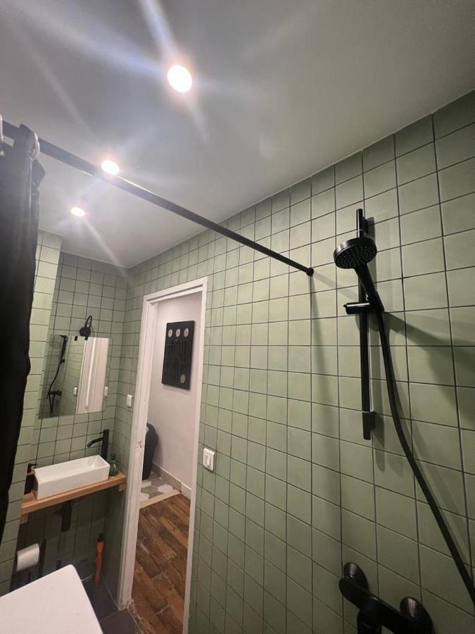 New Entiry Apartment-Private Rooms In Париж Екстериор снимка