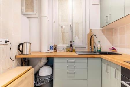New Entiry Apartment-Private Rooms In Париж Екстериор снимка
